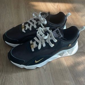 Women’s Nike RYZ 365